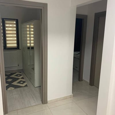 Аренда комфортных 3-комнатных апартаментов, 70 м², район Casa de Cultura, Констанца, Румыния